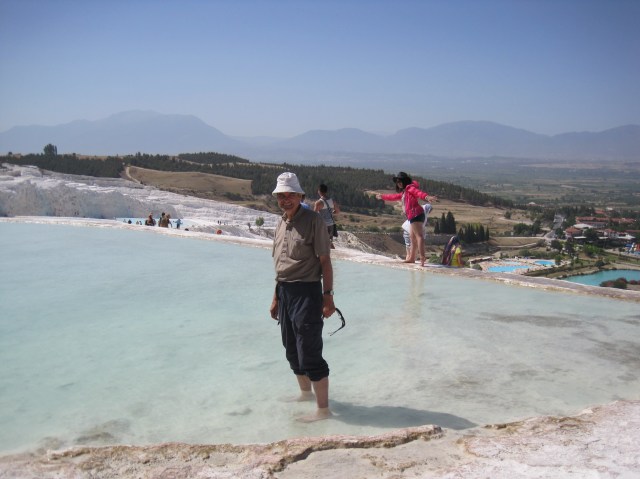 The paddler at Pamukkale 