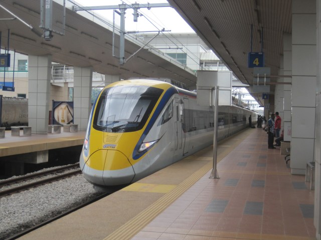 Malaysian Intercity - this one didn't break down