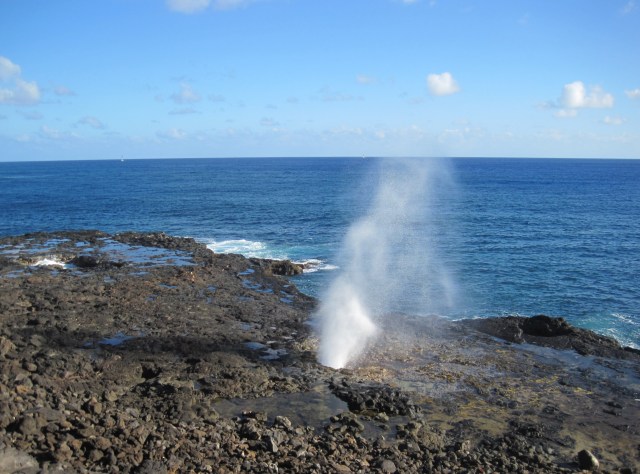 Spouting Horn blowhole, Kauai