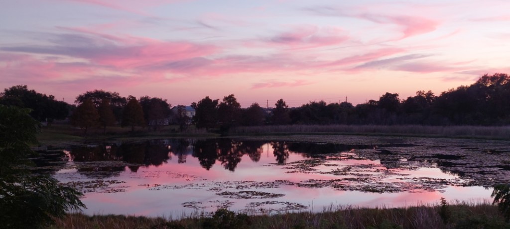 Sunset over Lake Joe in Southern Dunes