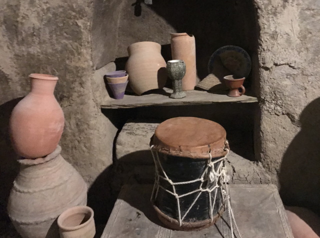 Utensils, Al Hamra house