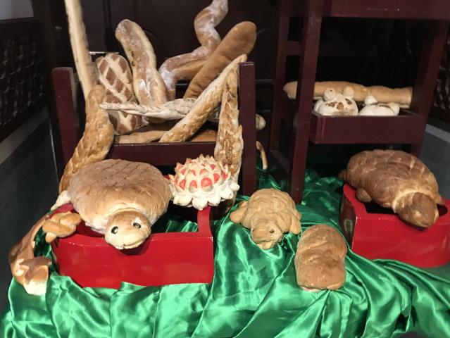 Bread display, Turtle Beach Resort