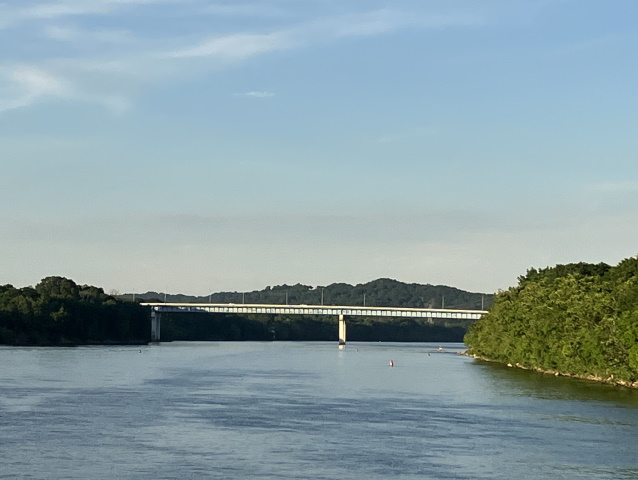 Tennessee River, Chattanooga