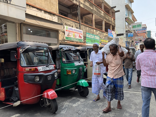Pettah Market, Colombo